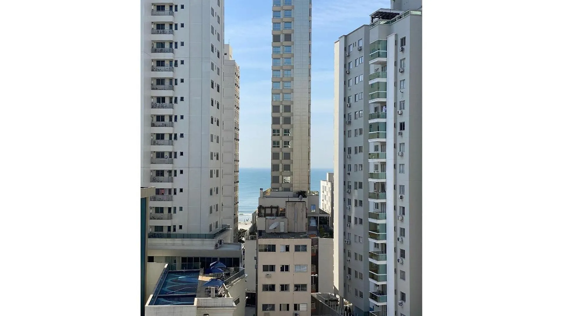 Prg82 - Climatizado, 3 Dorm, Prox Av Brasil, Amplo Apartamento Balneário Camboriú