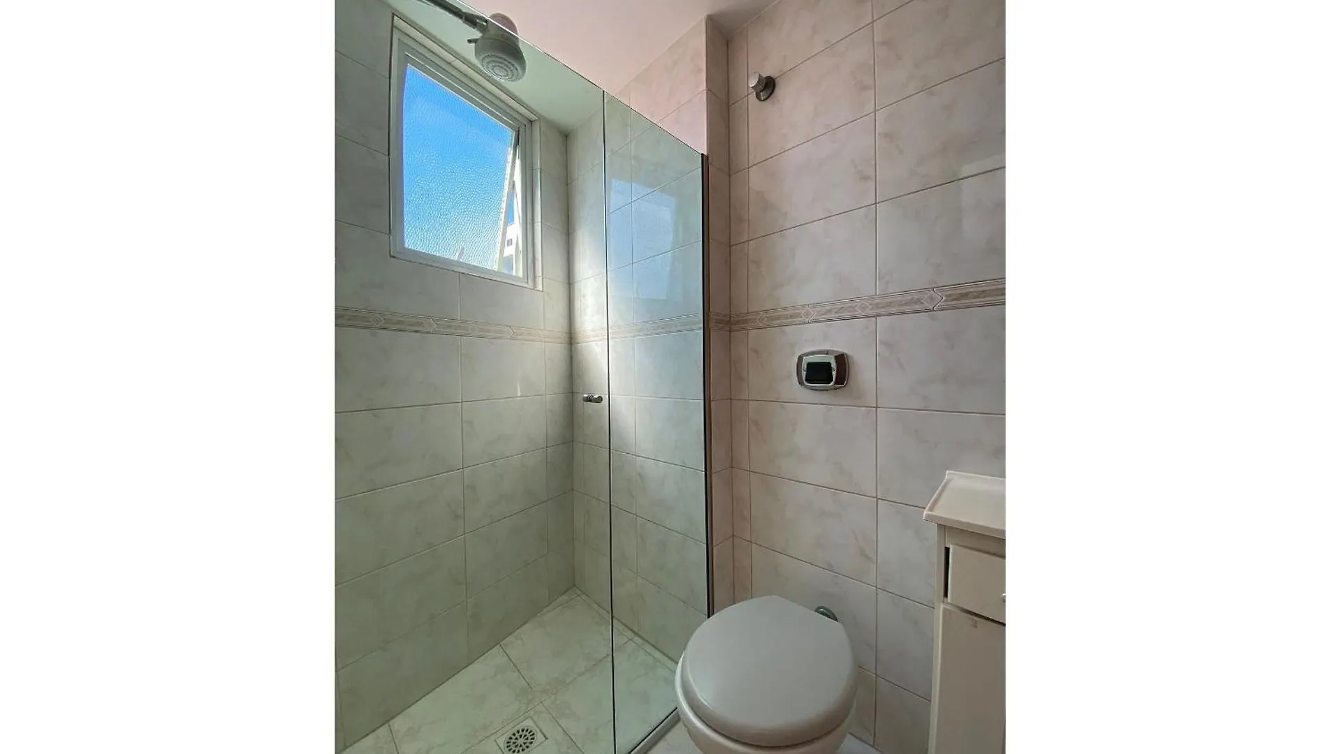 Prg82 - Climatizado, 3 Dorm, Prox Av Brasil, Amplo Apartamento Balneário Camboriú