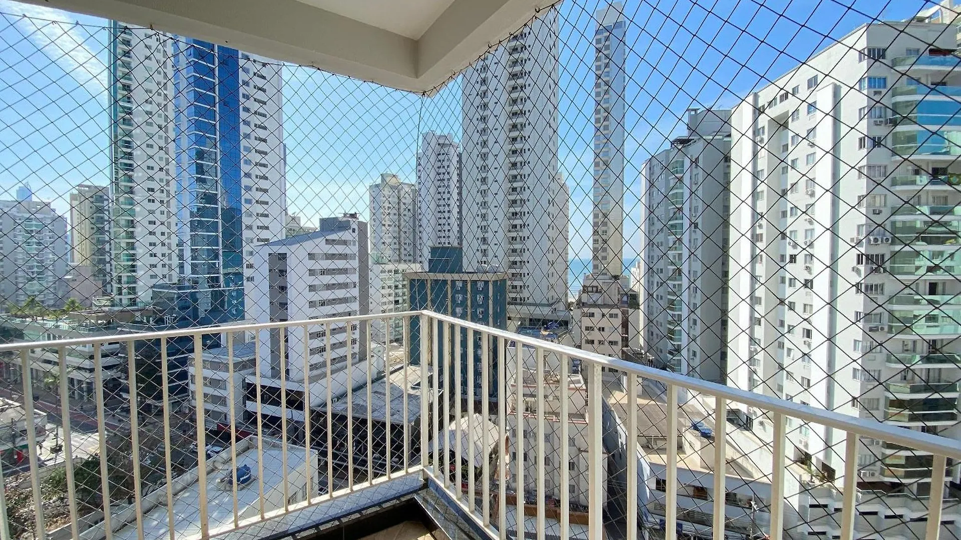 Prg82 - Climatizado, 3 Dorm, Prox Av Brasil, Amplo Apartamento Balneário Camboriú